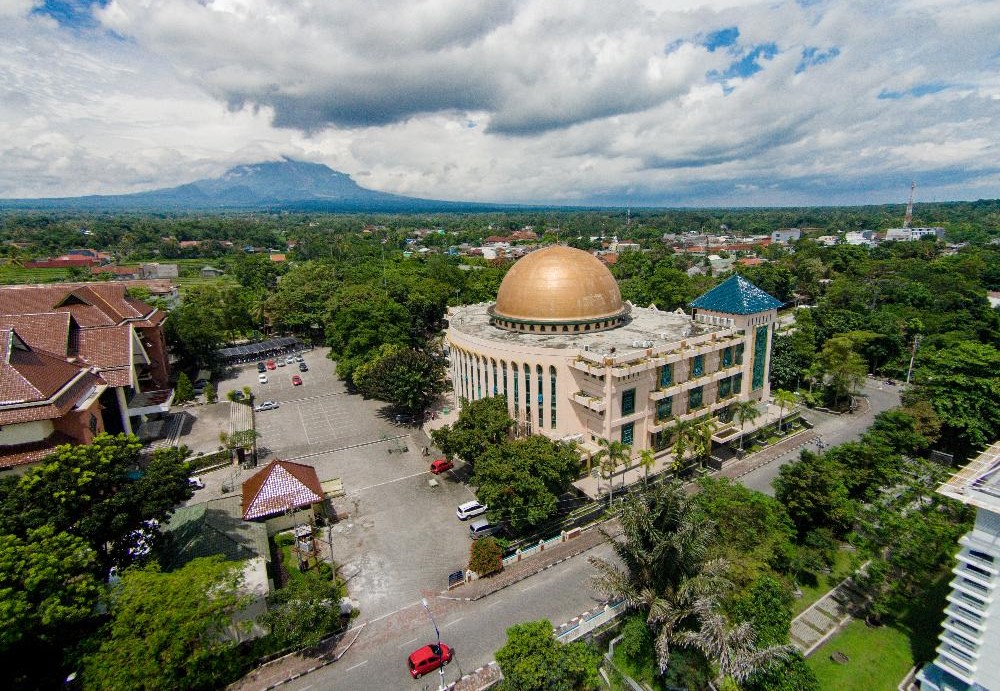 Universitas Islam Indonesia (UII)