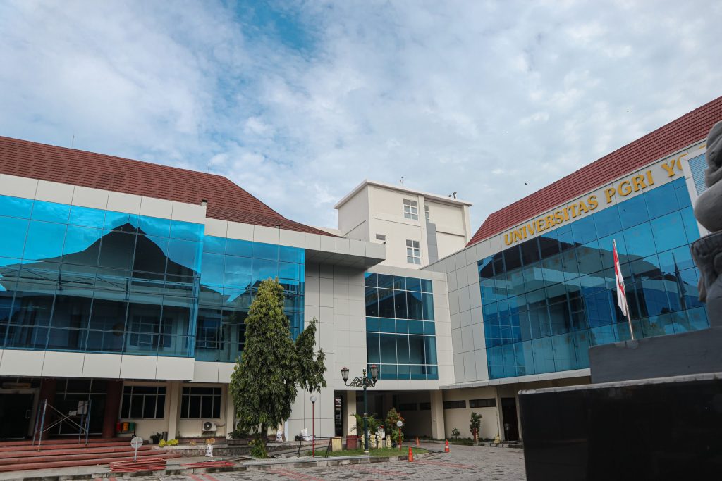 Universitas PGRI Yogyakarta