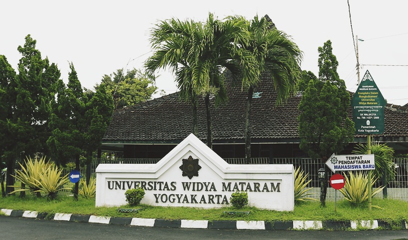 Universitas Widya Mataram (UWM)